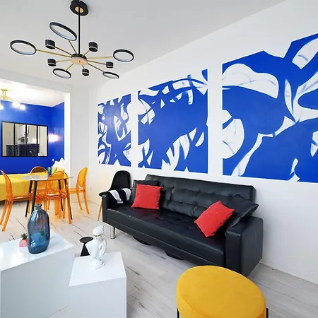 Апартаменты Large With Modern Art Vibes Perfect For 3 Париж